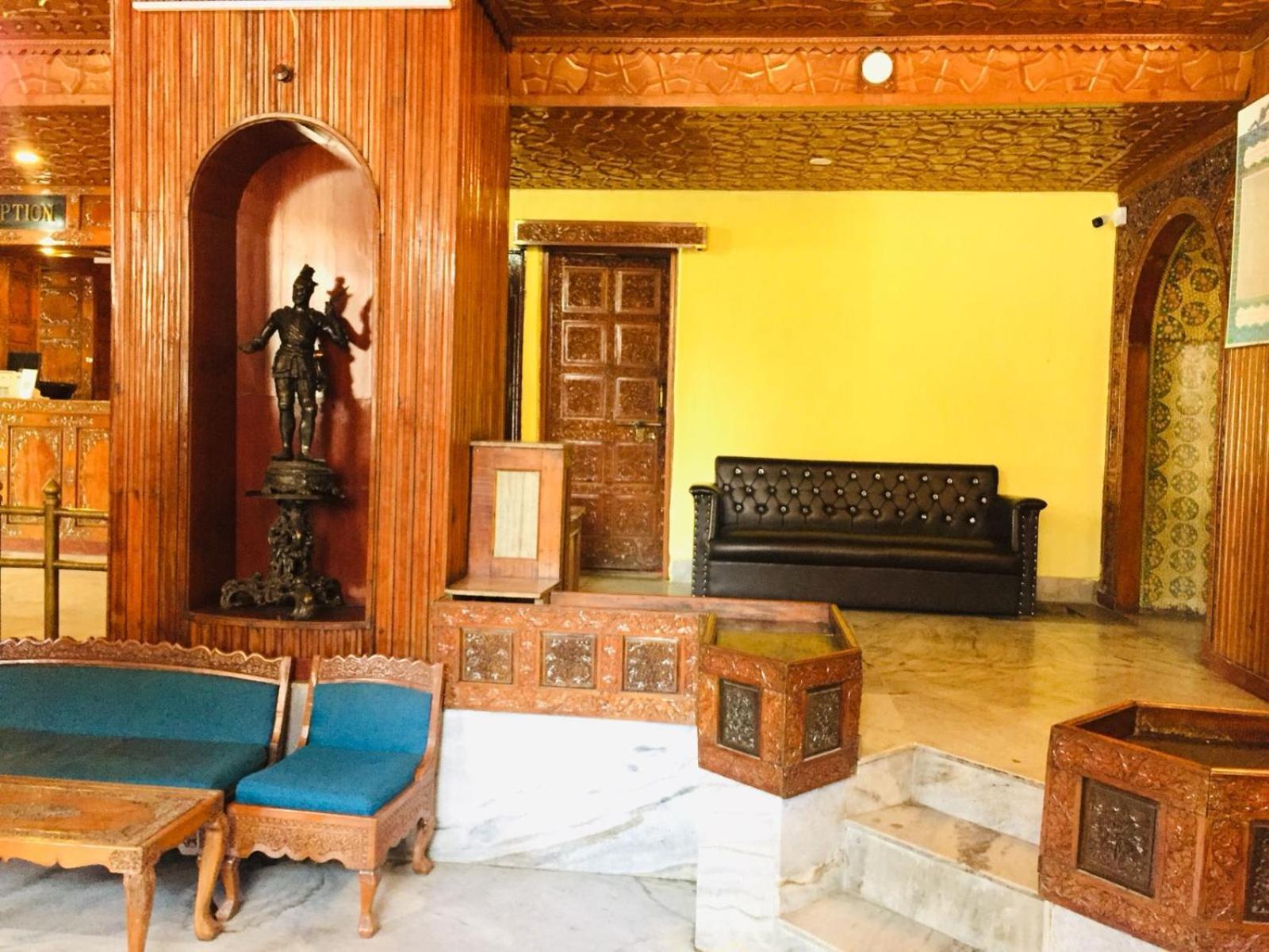 Kashmir Hill Town Hotel Srīnagar Eksteriør billede
