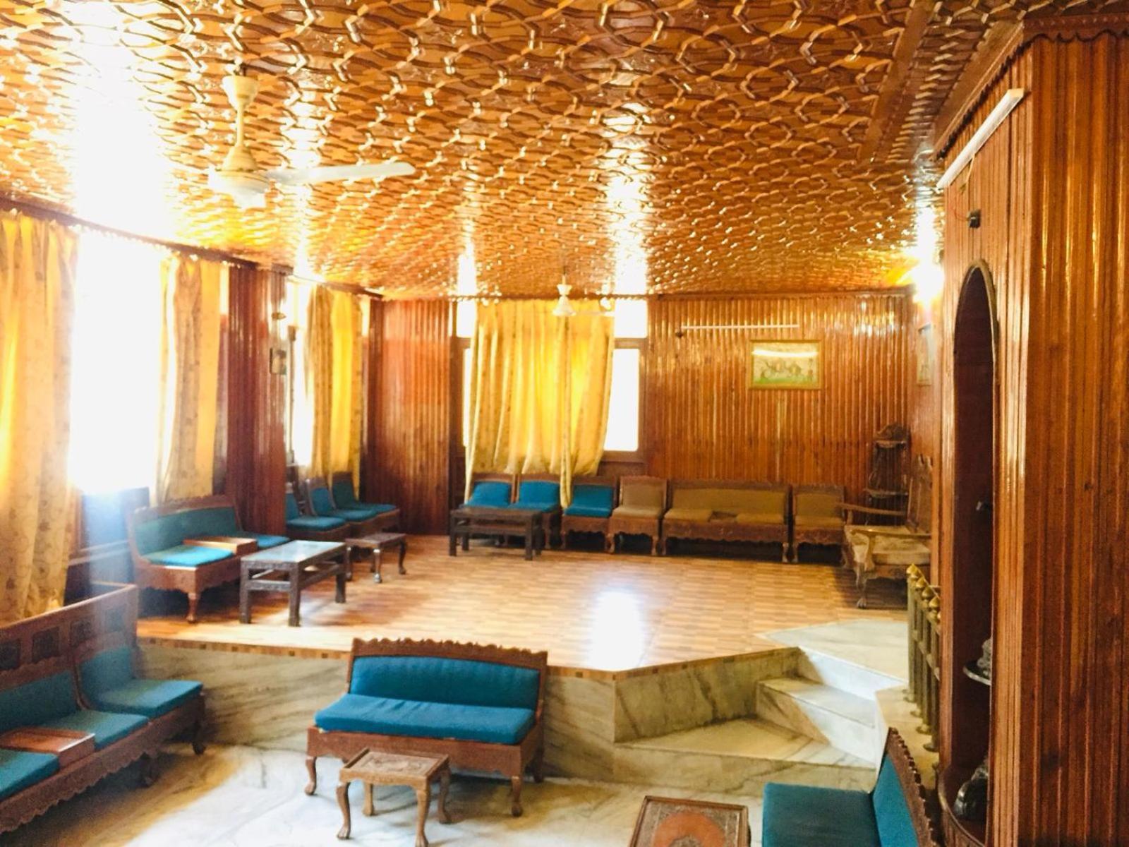 Kashmir Hill Town Hotel Srīnagar Eksteriør billede