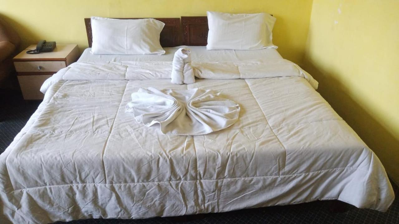 Kashmir Hill Town Hotel Srīnagar Eksteriør billede