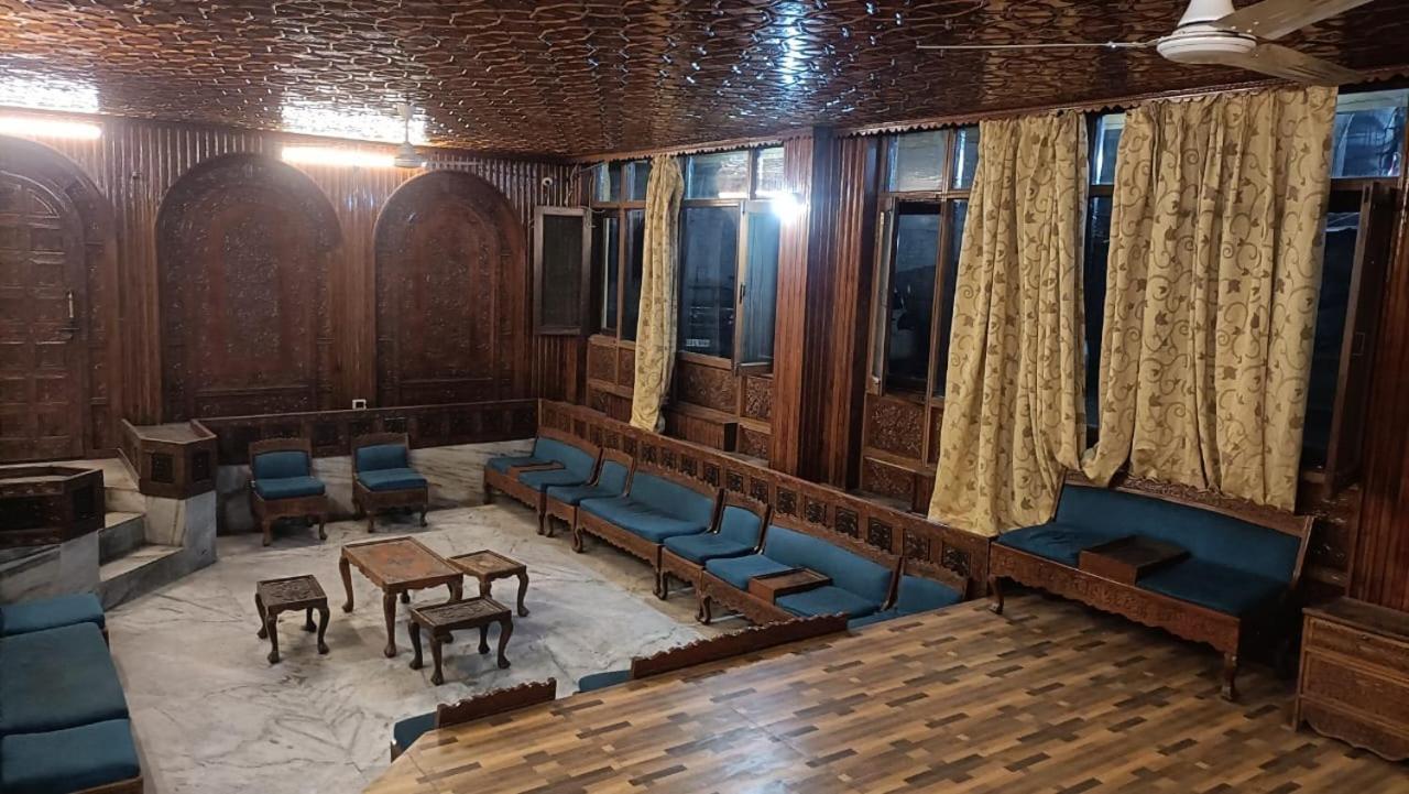 Kashmir Hill Town Hotel Srīnagar Eksteriør billede