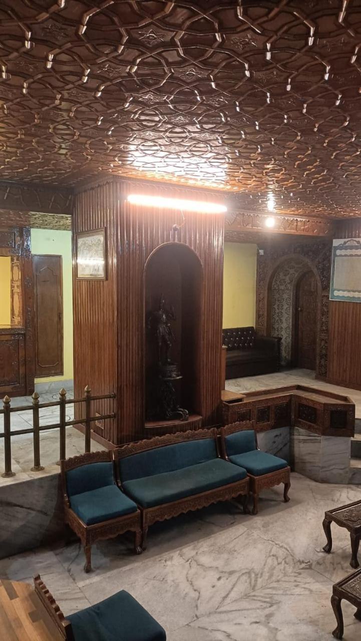 Kashmir Hill Town Hotel Srīnagar Eksteriør billede